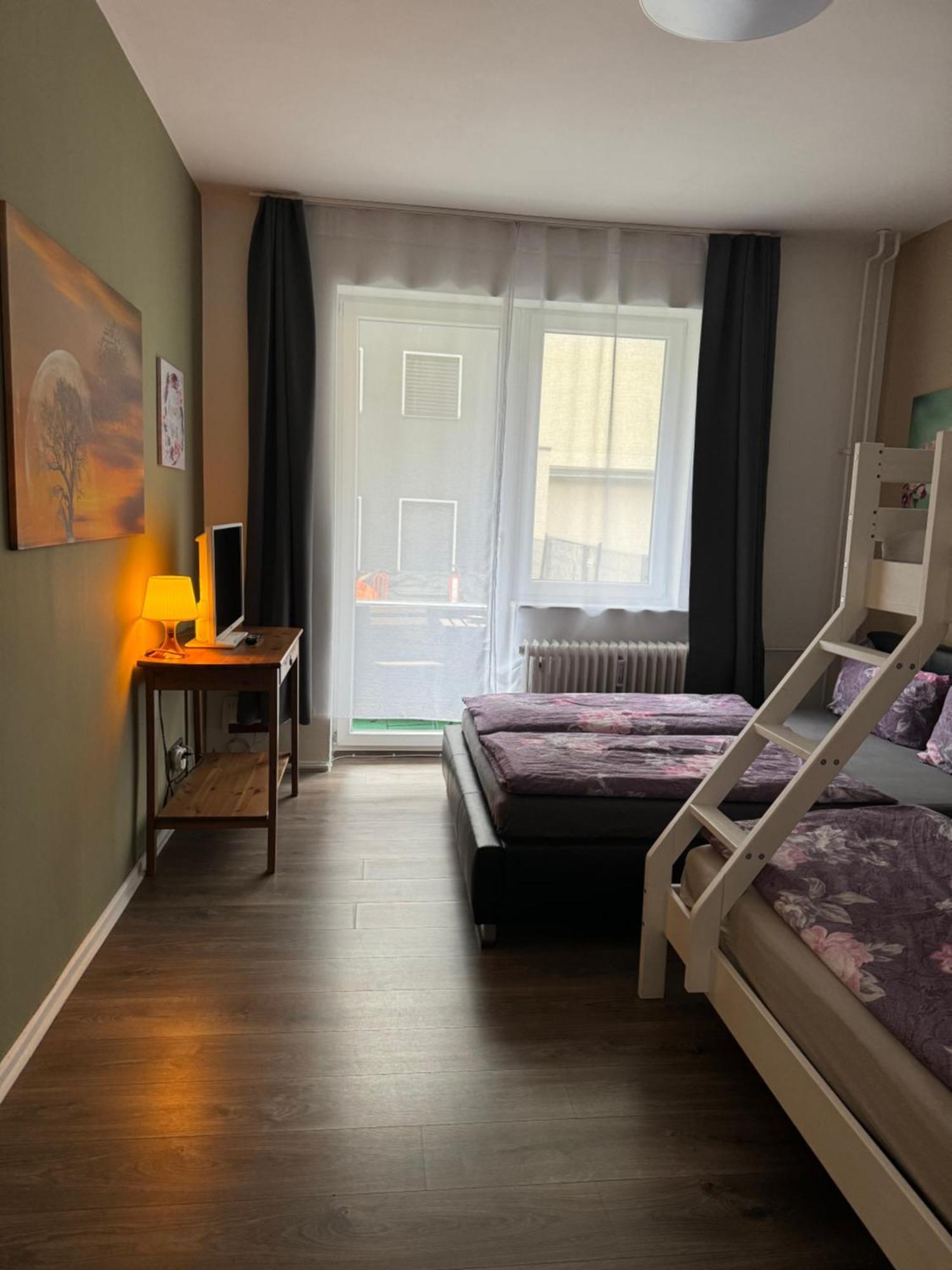 Berlin Pur - Wohnung Fuer Bis Zu 12 Personen Buitenkant foto